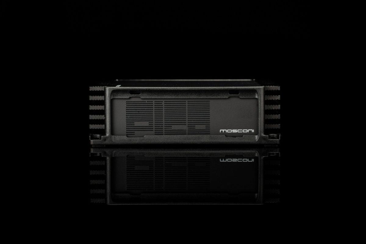 MOSCONI PICO 1 V2 18V 1x900 Watt @ 1 ohm